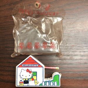 Sanrio 1976 Hello Kitty Tape Cutter